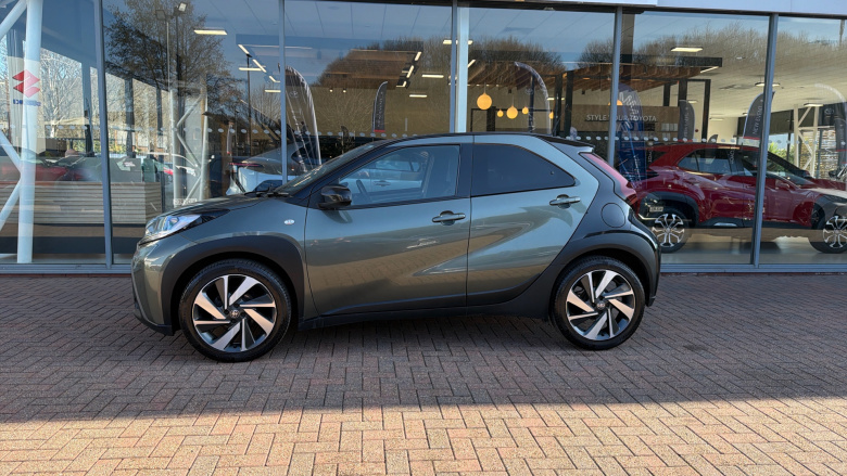 Toyota Aygo X 1.0 VVT-i Edge 5dr Petrol Hatchback